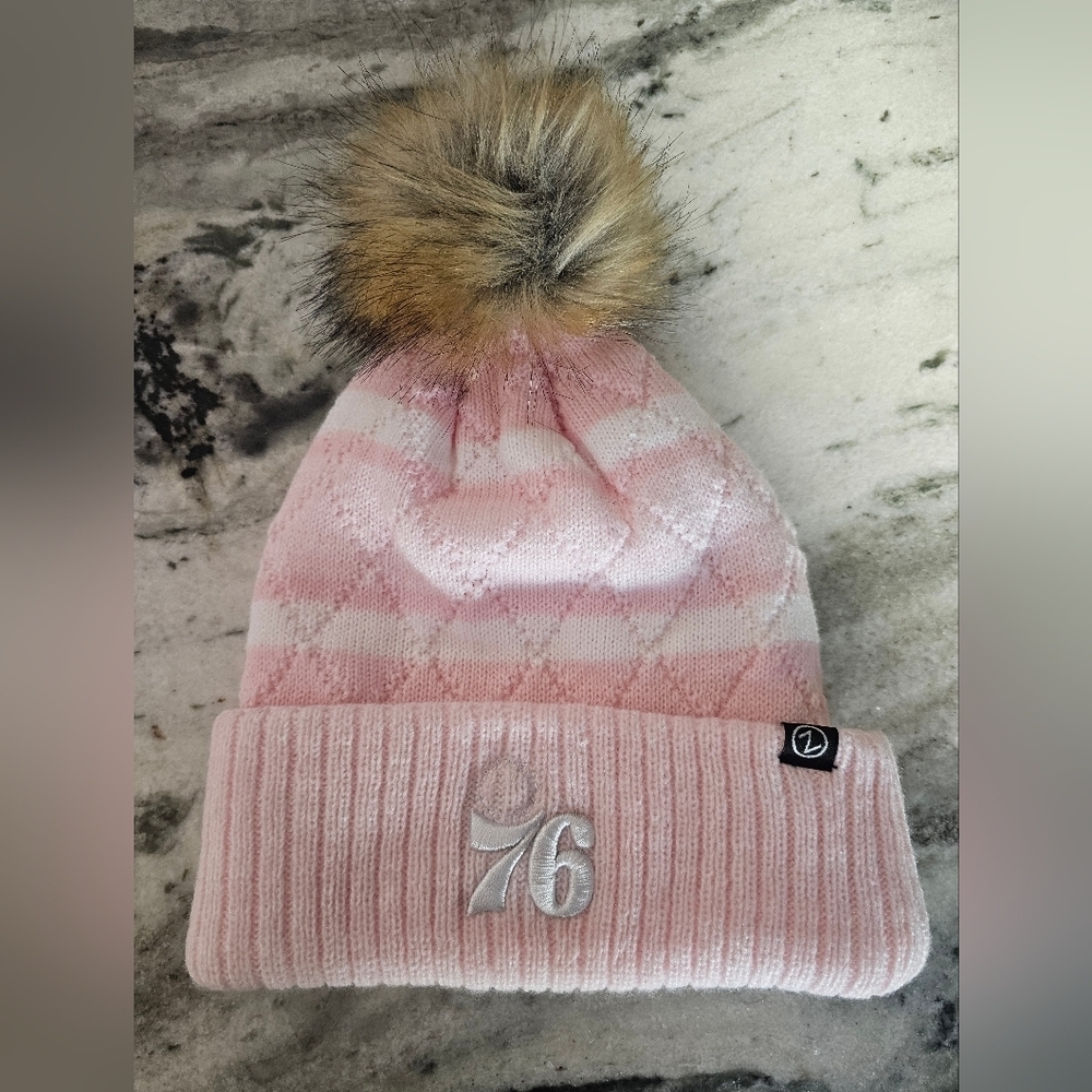 NWT! PHILADELOHIA 76'ers Pink White Knit Hat Beanie With Fur Pom Zephyr Headwear